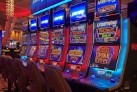 Chinook Winds Casino-shuttle, casino's in de buurt van Lansing